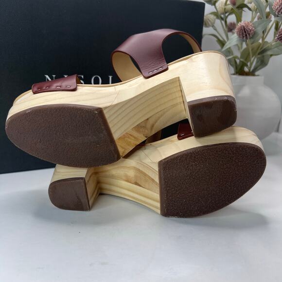 Nisolo Burgundy Leather Mules with Wooden Heel - Picture 10 of 13